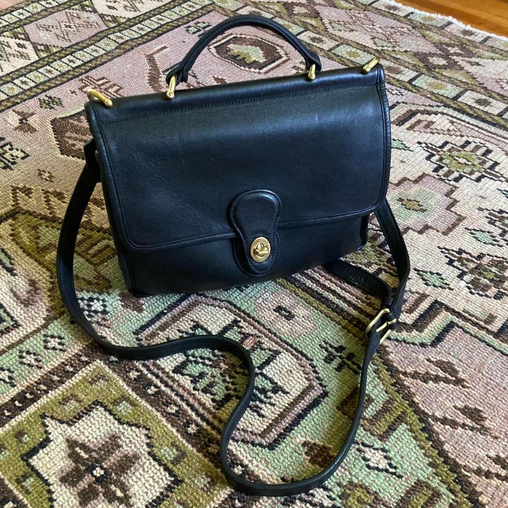 Vintage Coach 1992 Willis Black Leather Crossbody